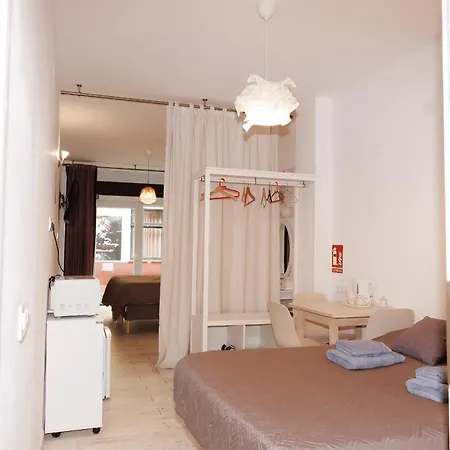 Loft Valentia Ifach ホステル カルプ